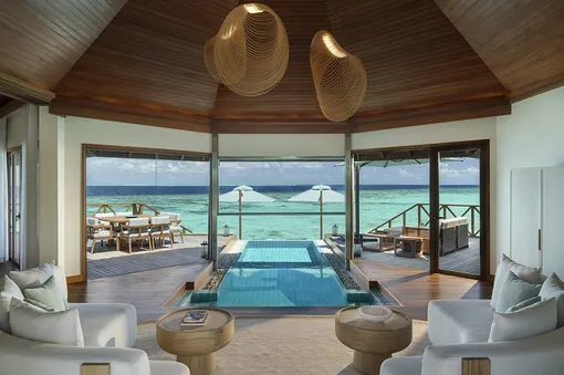 Maldivler'deki Huvafen Fushi tatil köyü